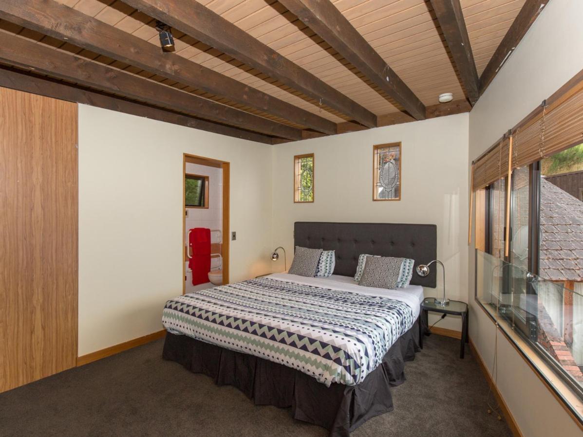 Crows Nest - Queenstown Holiday Home Exterior foto